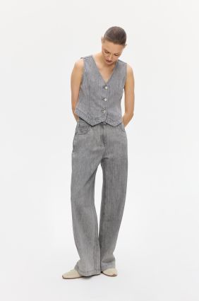 Jeansy typu wide leg