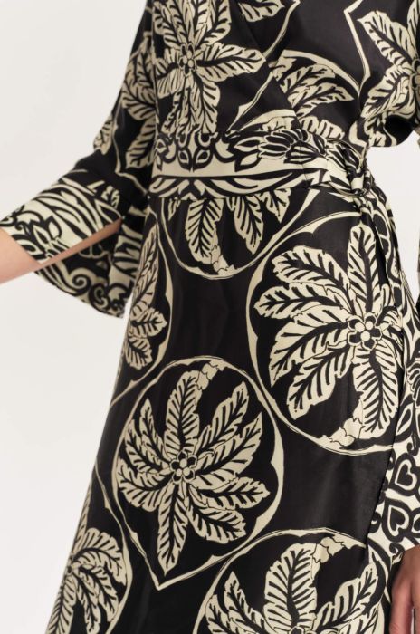 Sukienka z satynowej wiskozy z printem Solar Obraz 3