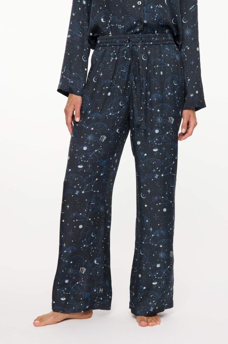 Dwuczęściowa piżama z wiskozy z autorskim printem Solar Obraz 3