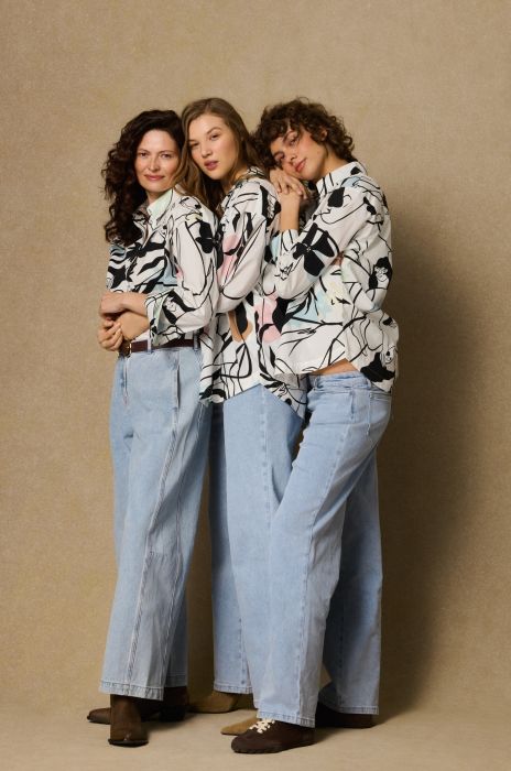 Koszula z autorskim printem wenus Solar Obraz 2