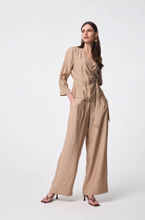 Beżowe spodnie z prostą nogawką Solar Obraz 2