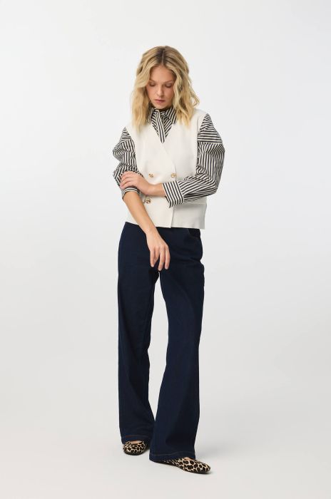 Kamizelka w kolorze ecru ze złotymi guzikami Solar Obraz 1