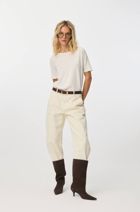 Dzianinowa bluzka z ozdobnym wykończeniem Solar Obraz 2