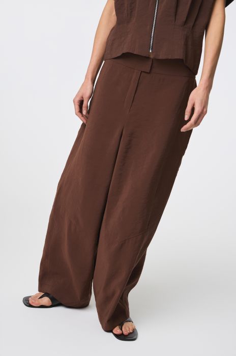 Brązowe spodnie balloon fit Solar Obraz 2