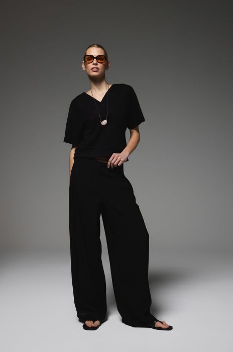 Czarna bluzka z dzianiny Solar Obraz 2