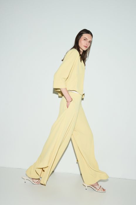 Lekka kurtka w jasnożółtym kolorze Solar Obraz 2