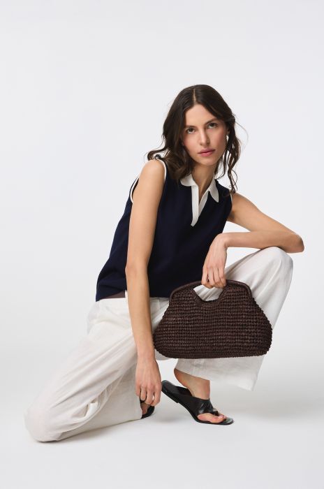 Dzianinowy top z kontrastującym dekoltem Solar Obraz 2