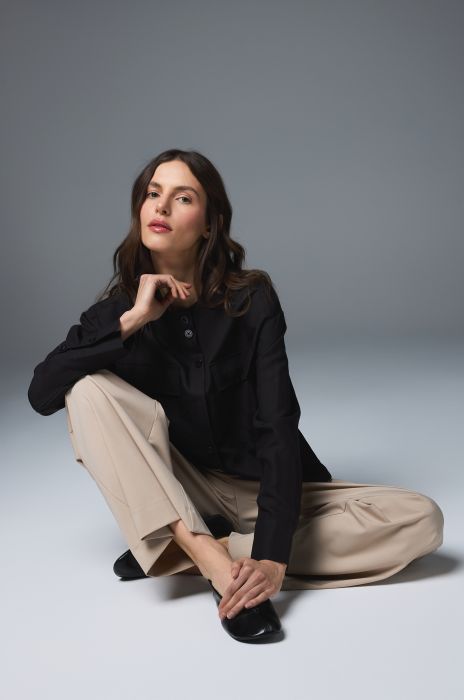 Czarna kurtka ze stójką Solar Obraz 2