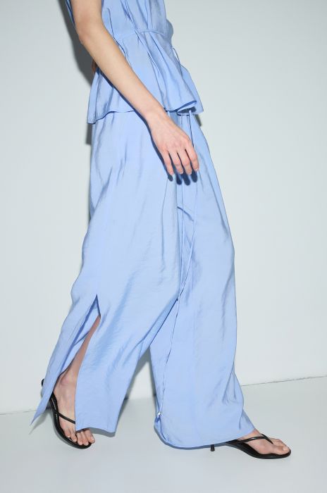 Błękitne spodnie z szeroką nogawką Solar Obraz 3