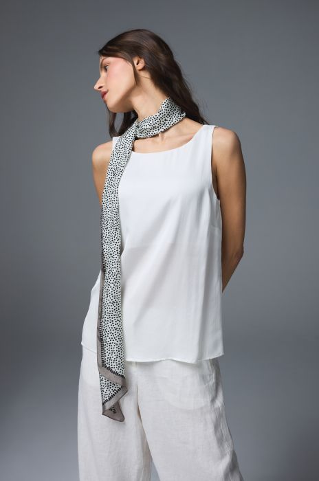 Biały wiskozowy top Solar Obraz 2