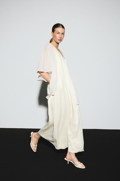 Narzutka z szyfonu w kolorze ecru Solar Obraz 2