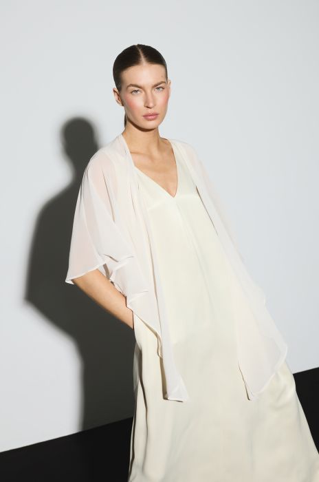 Narzutka z szyfonu w kolorze ecru Solar Obraz 1