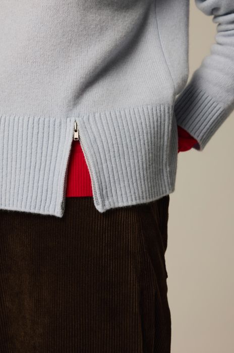 Błękitny sweter z wełny merino Solar Obraz 4