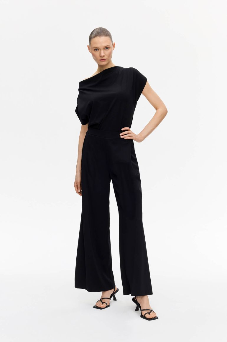 Czarne spodnie wide leg