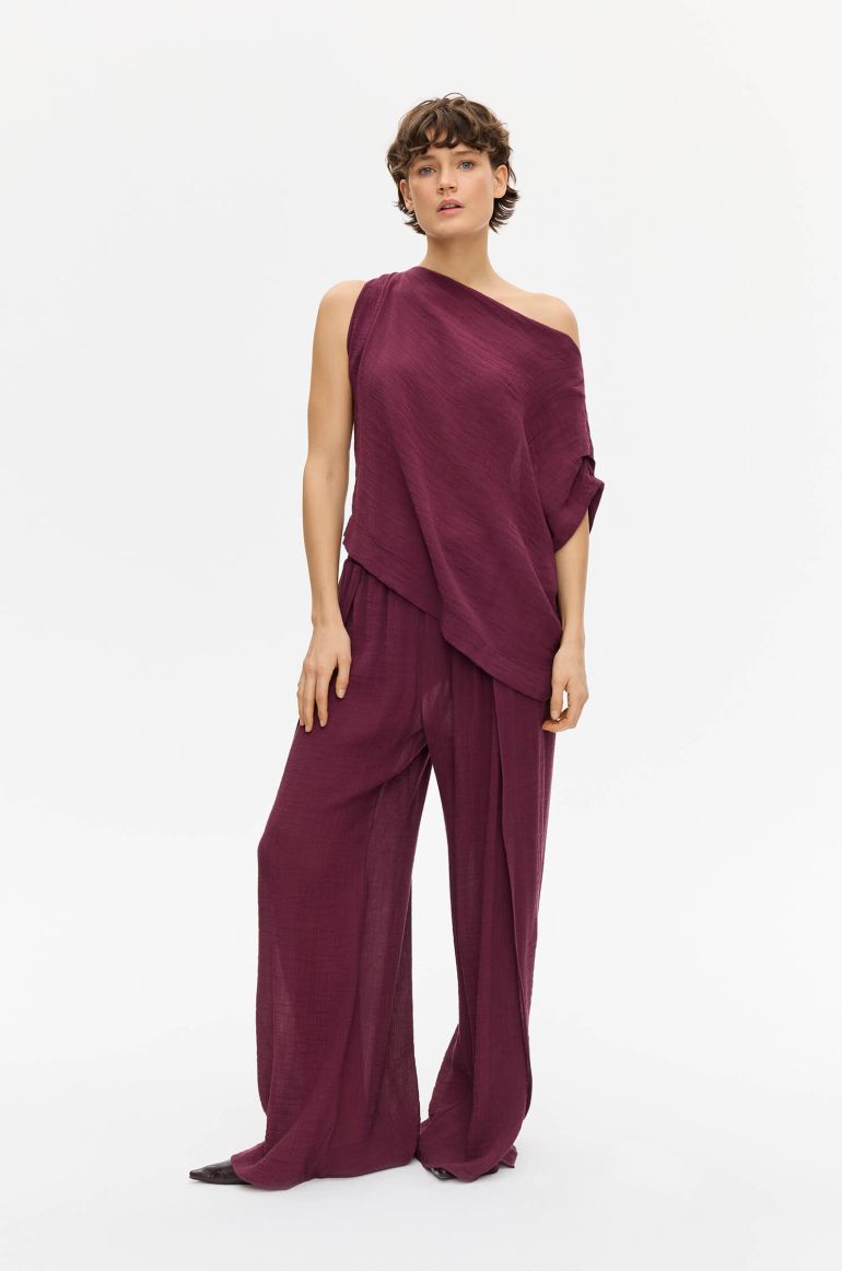 Top w kolorze marsala