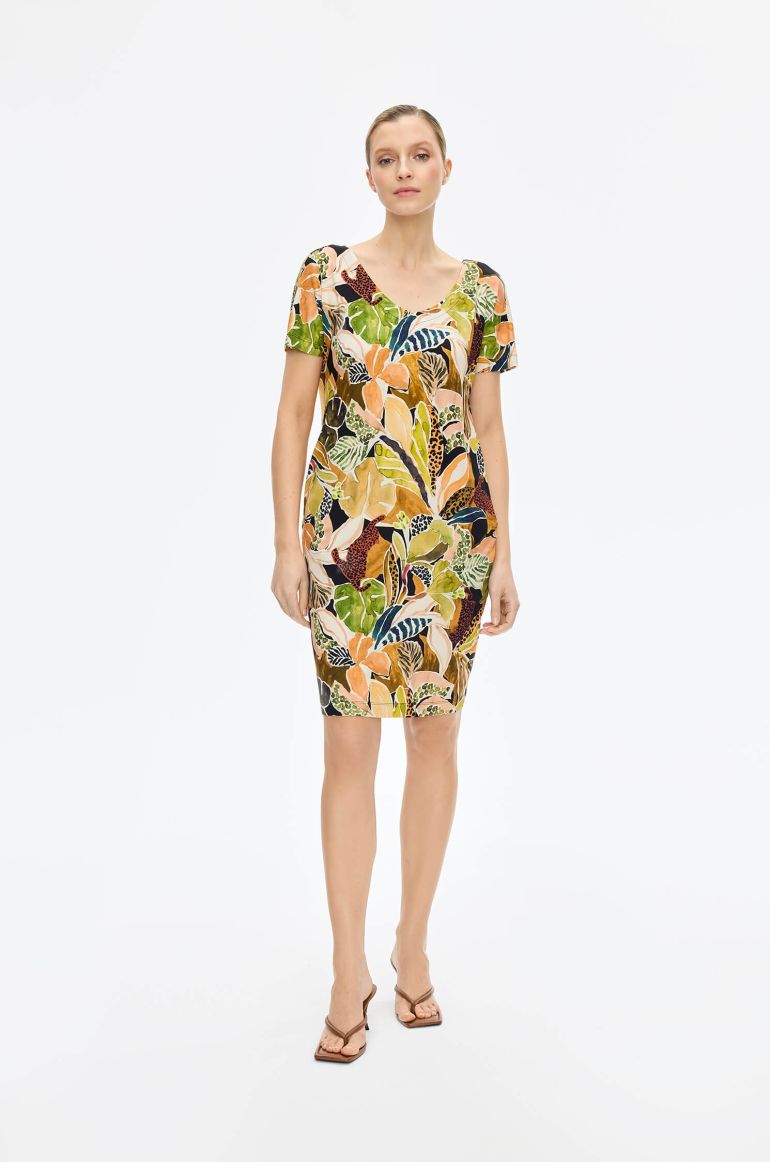 Trykotowa sukienka w kwiatowy print