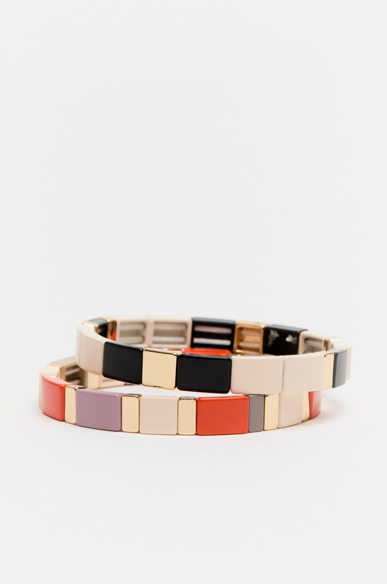 Bransoletka z prostokątnych elementów
