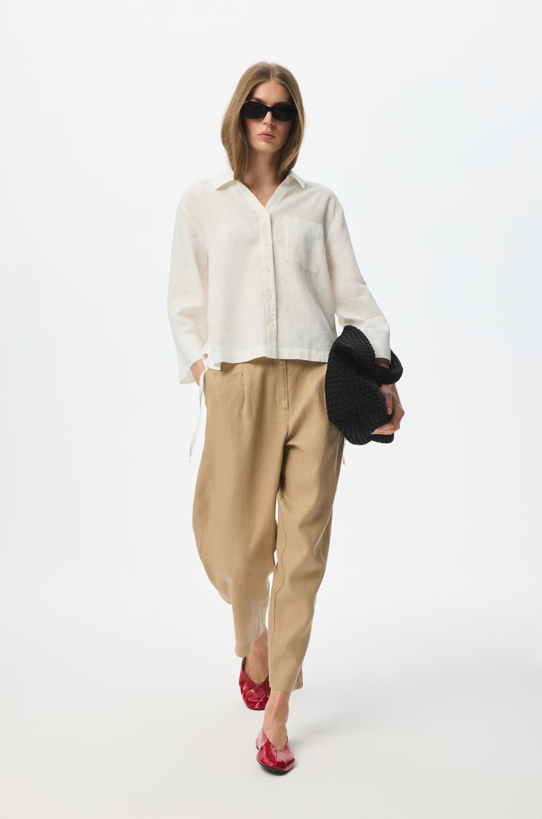 Lniana koszula z troczkiem