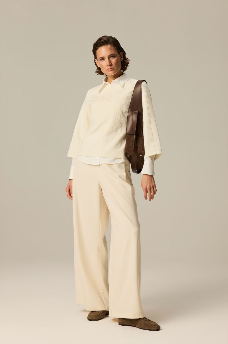 Bluza z haftowanym motywem kwiatowym