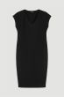 Czarna dopasowana sukienka Solar Obraz 4