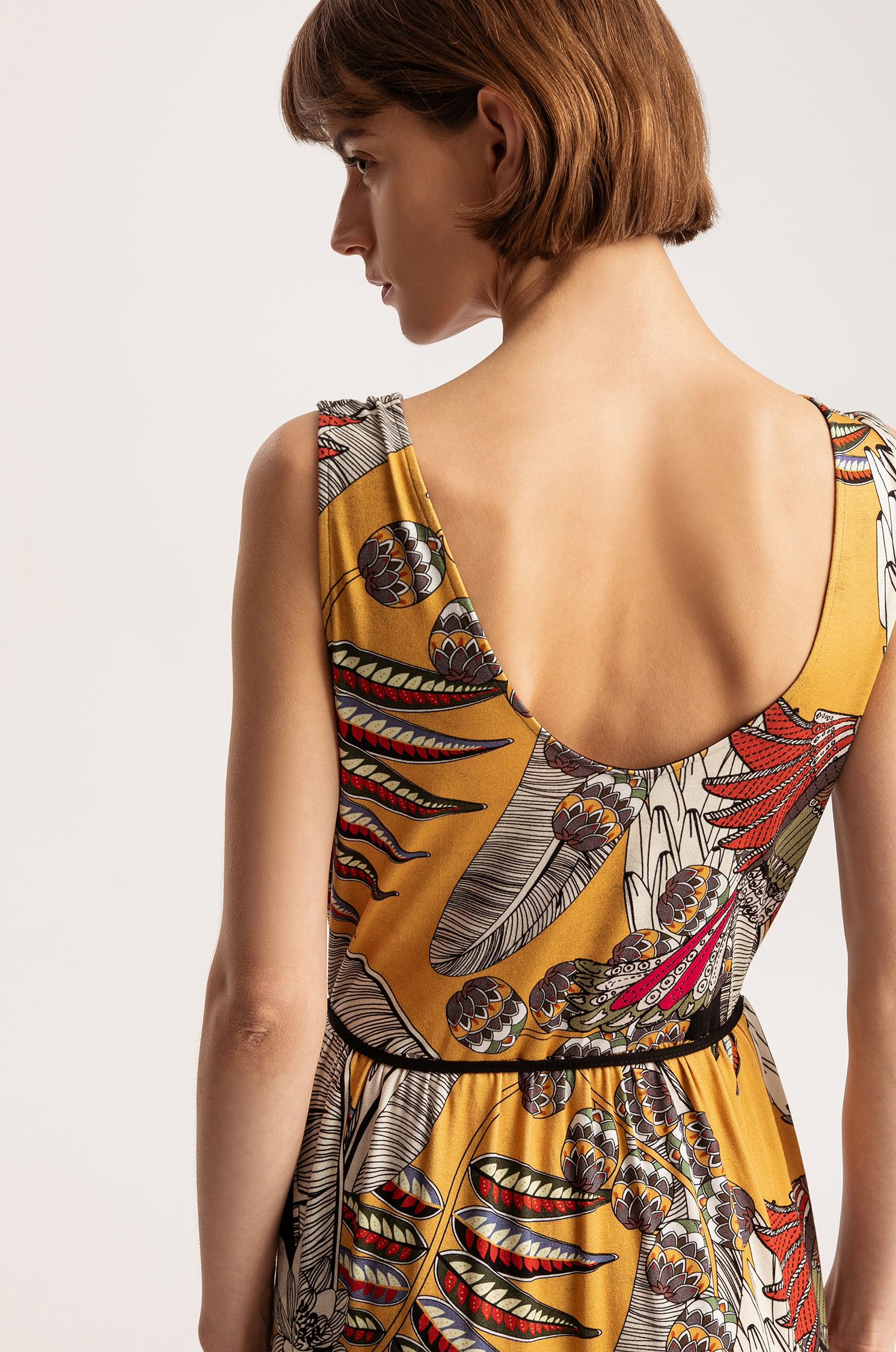 Sukienka z tropikalnym wzorem Solar Obraz 5