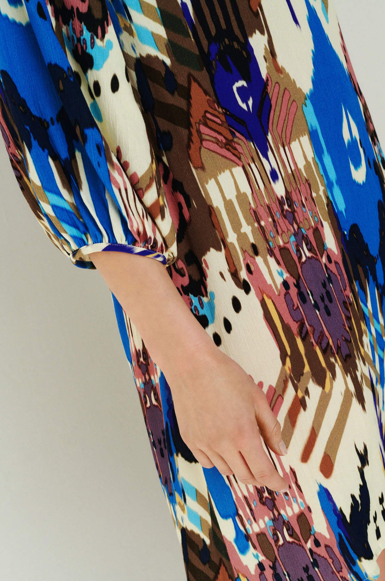 Sukienka mini z printem Solar Obraz 2