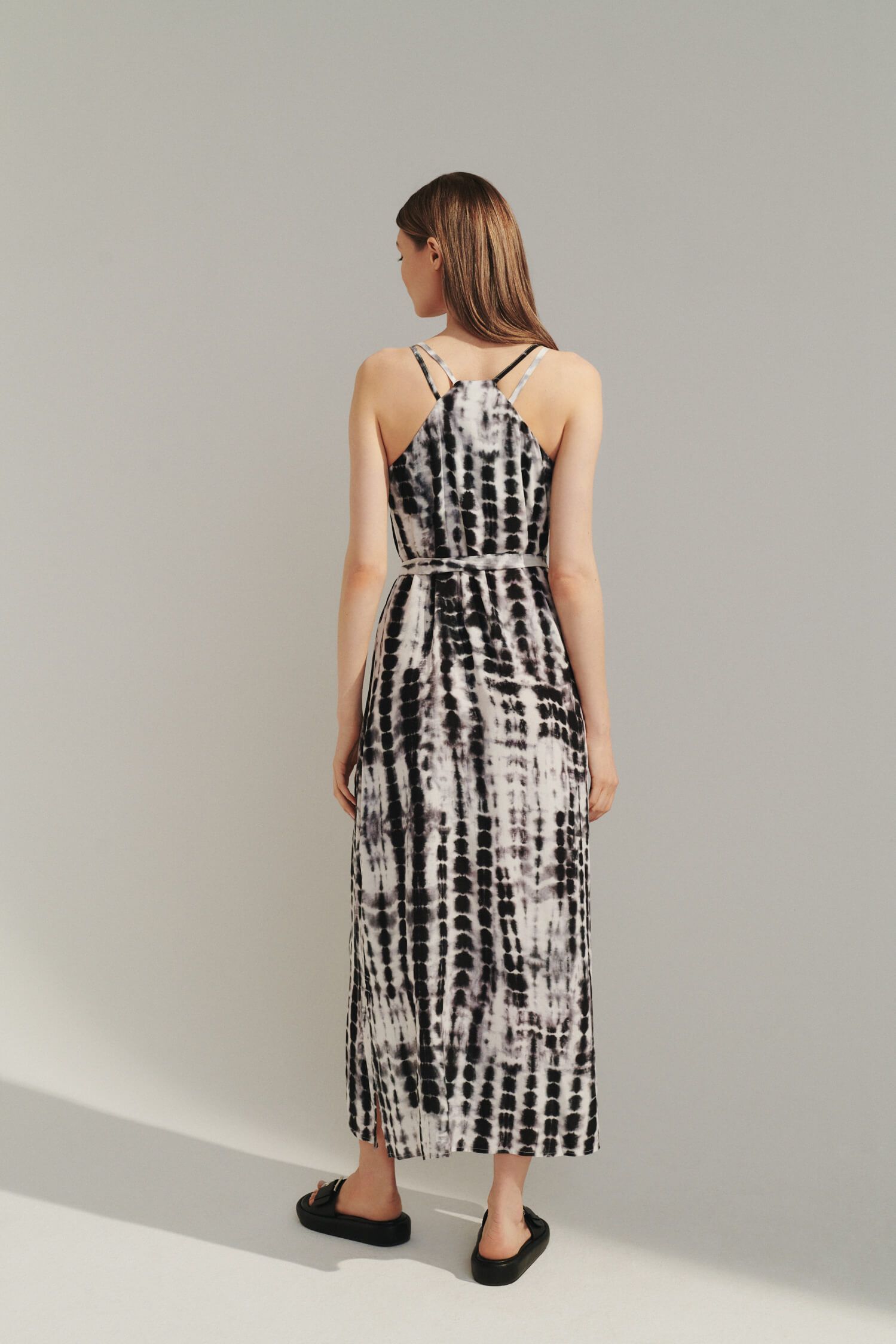 Sukienka maxi z wzorem tie dye Solar Obraz 4