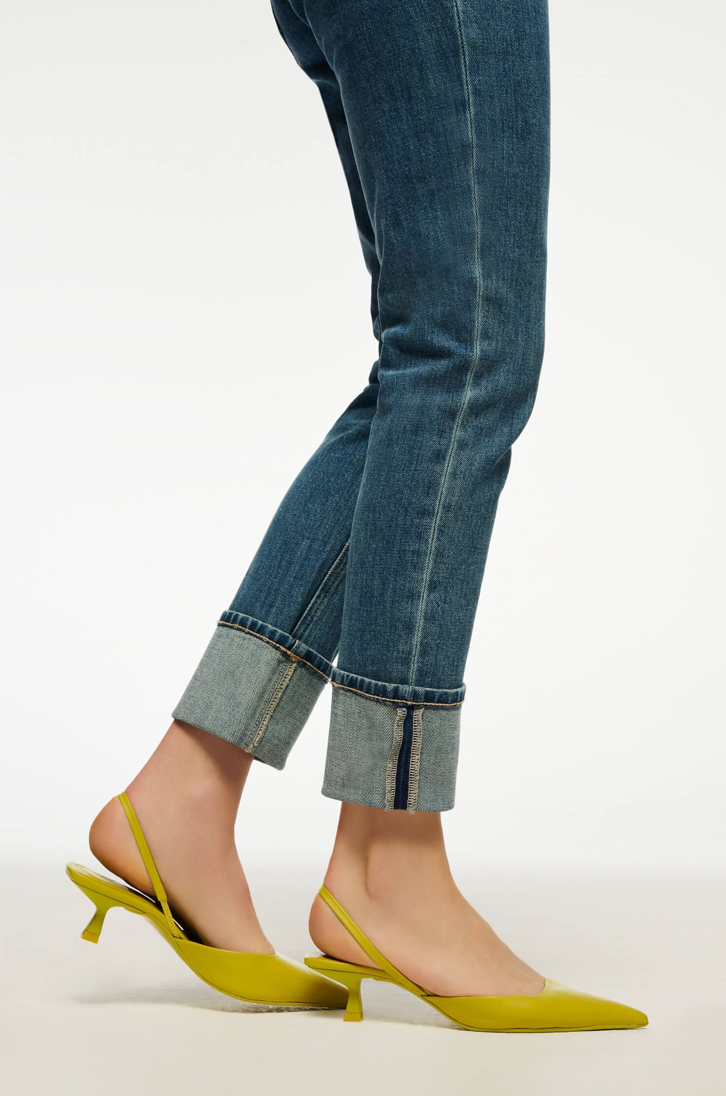 Jeansy z wywiniętymi nogawkami Solar Obraz 5