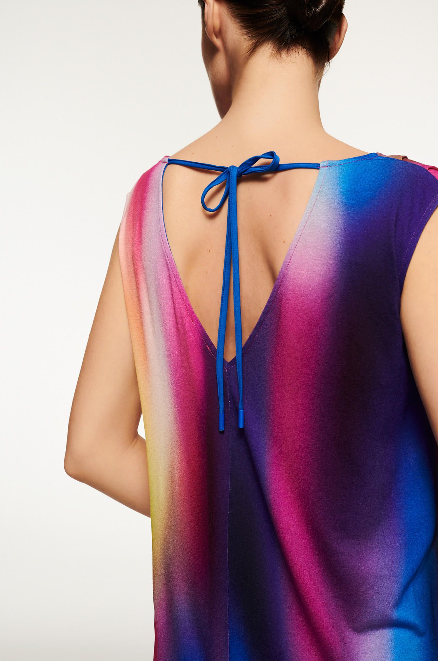Sukienka mini z wiązaniem na plecach Solar Obraz 2