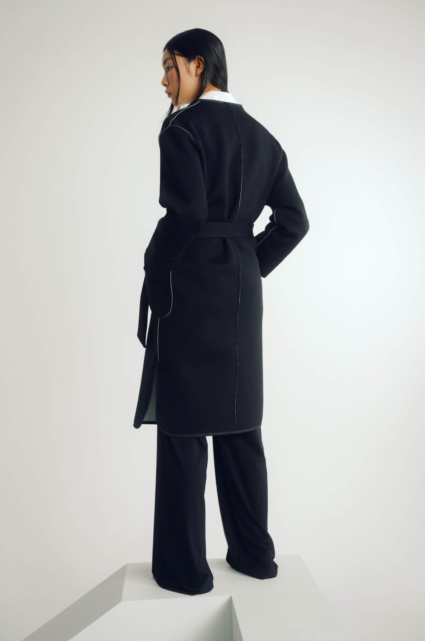 Płaszcz z tkaniny typu pianka Solar Obraz 4