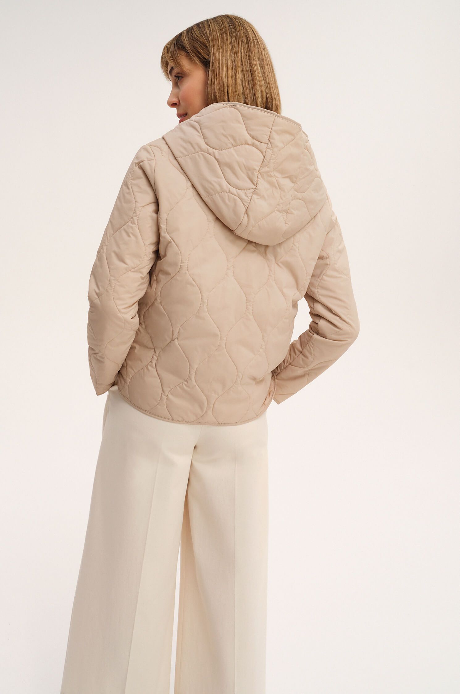 Pikowana kurtka z kapturem Solar Obraz 4