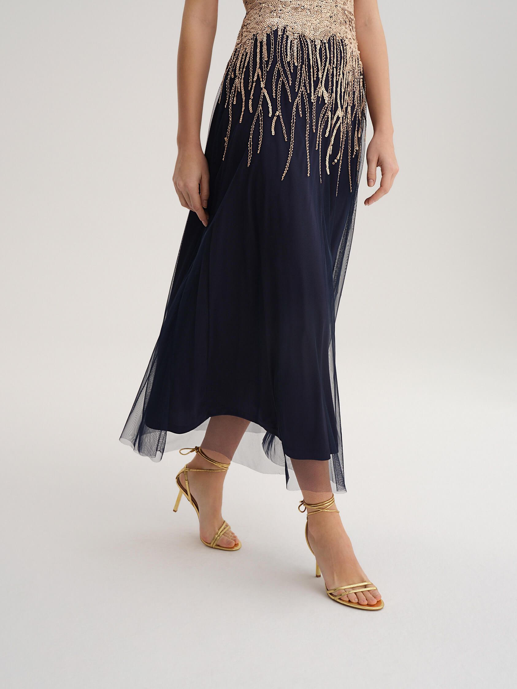 Sukienka z tiulem i cekinami Solar Obraz 5