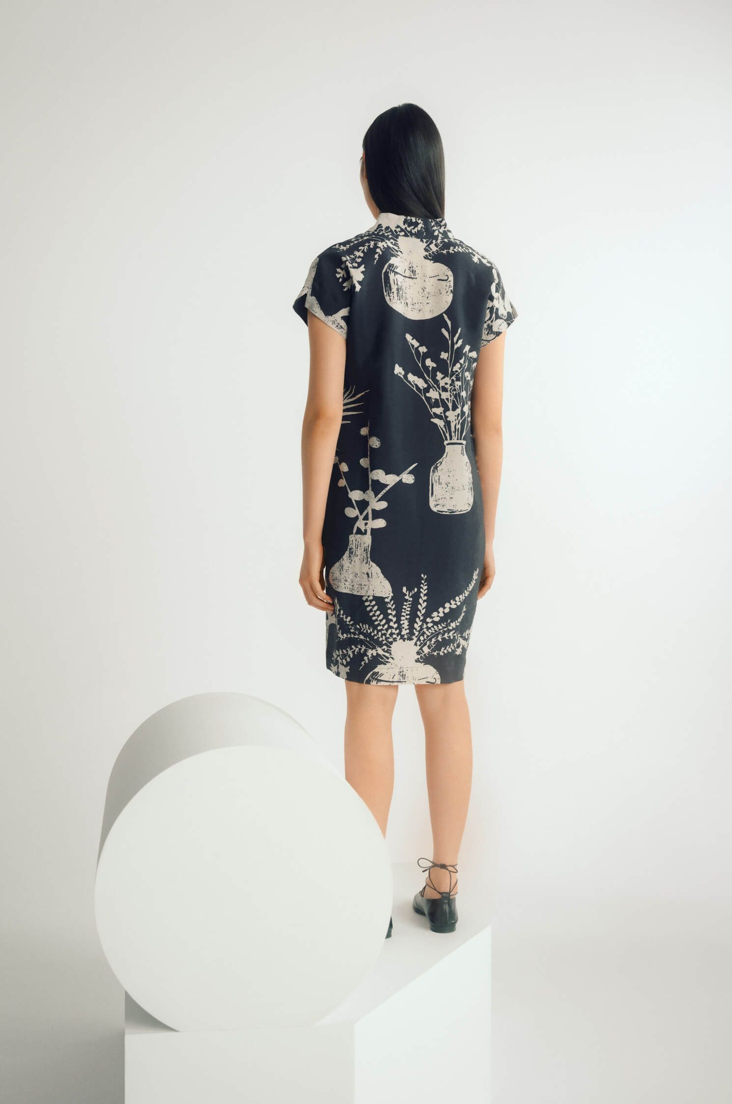 Sukienka z printem Solar Obraz 4