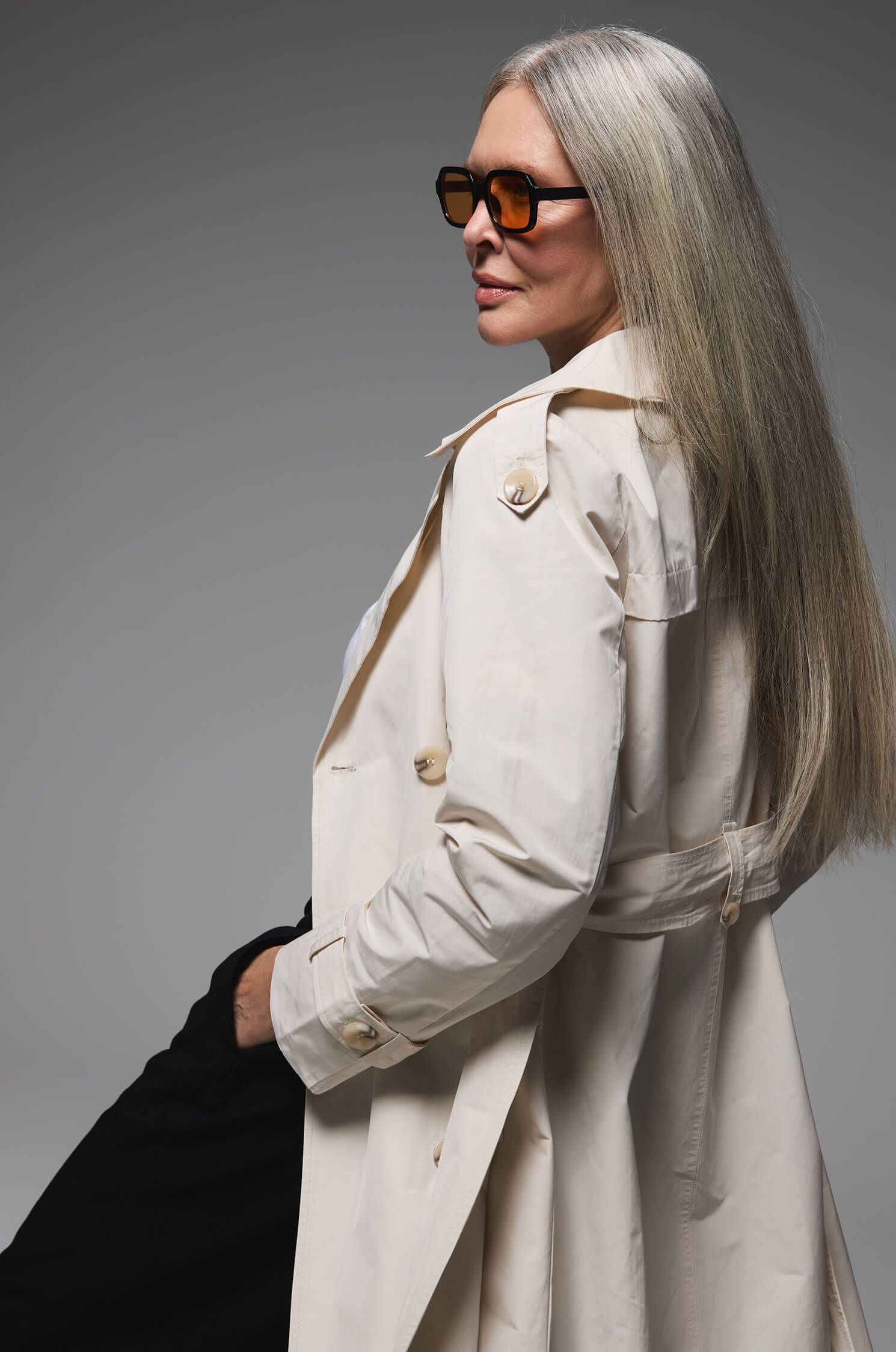 Dwurzędowy trencz z paskiem Solar Obraz 3