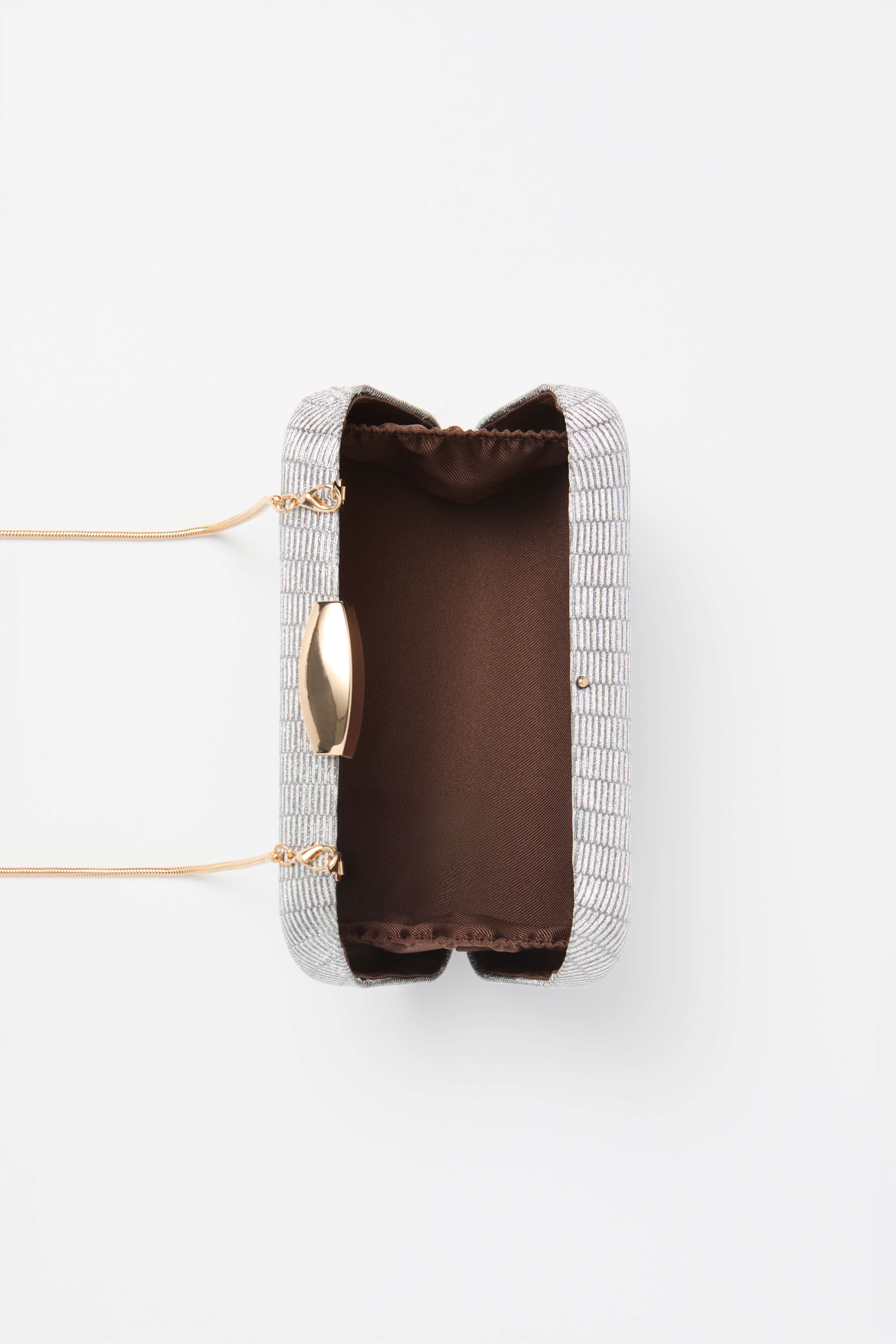 Srebrna torebka na złotym łańcuszku Solar Obraz 4