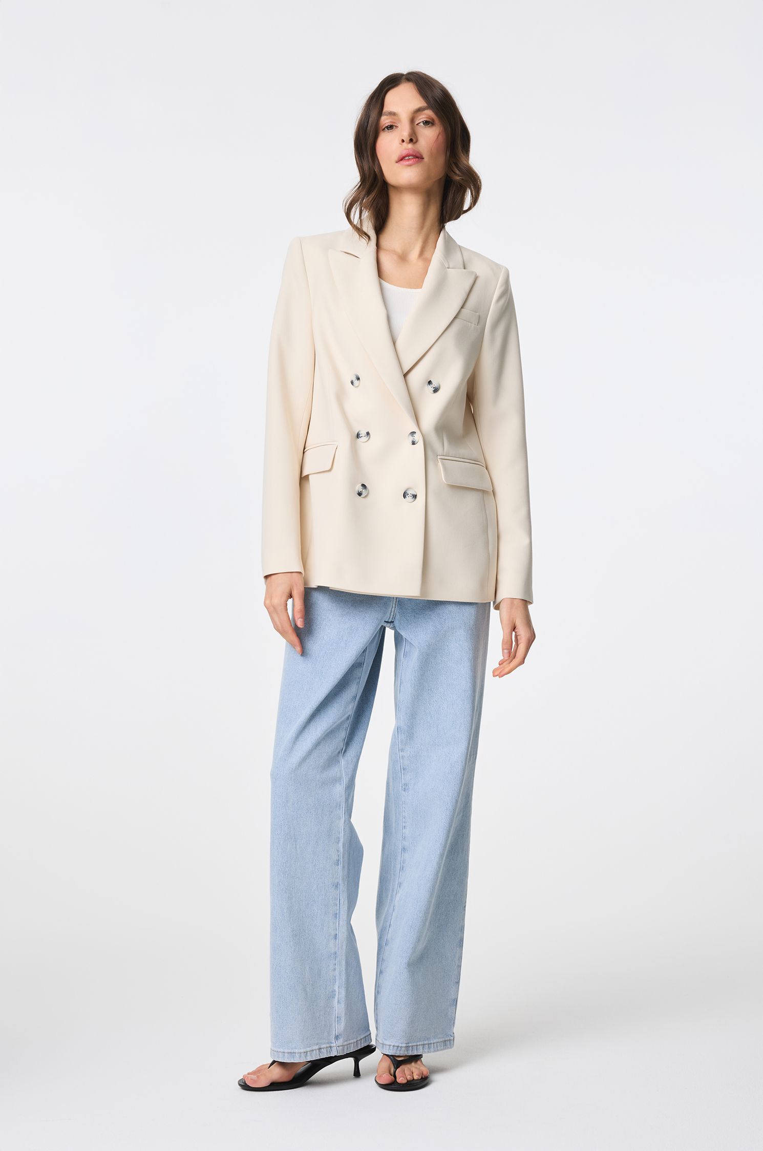 Beżowa marynarka z dwurzędowym zapięciem Solar Obraz 1