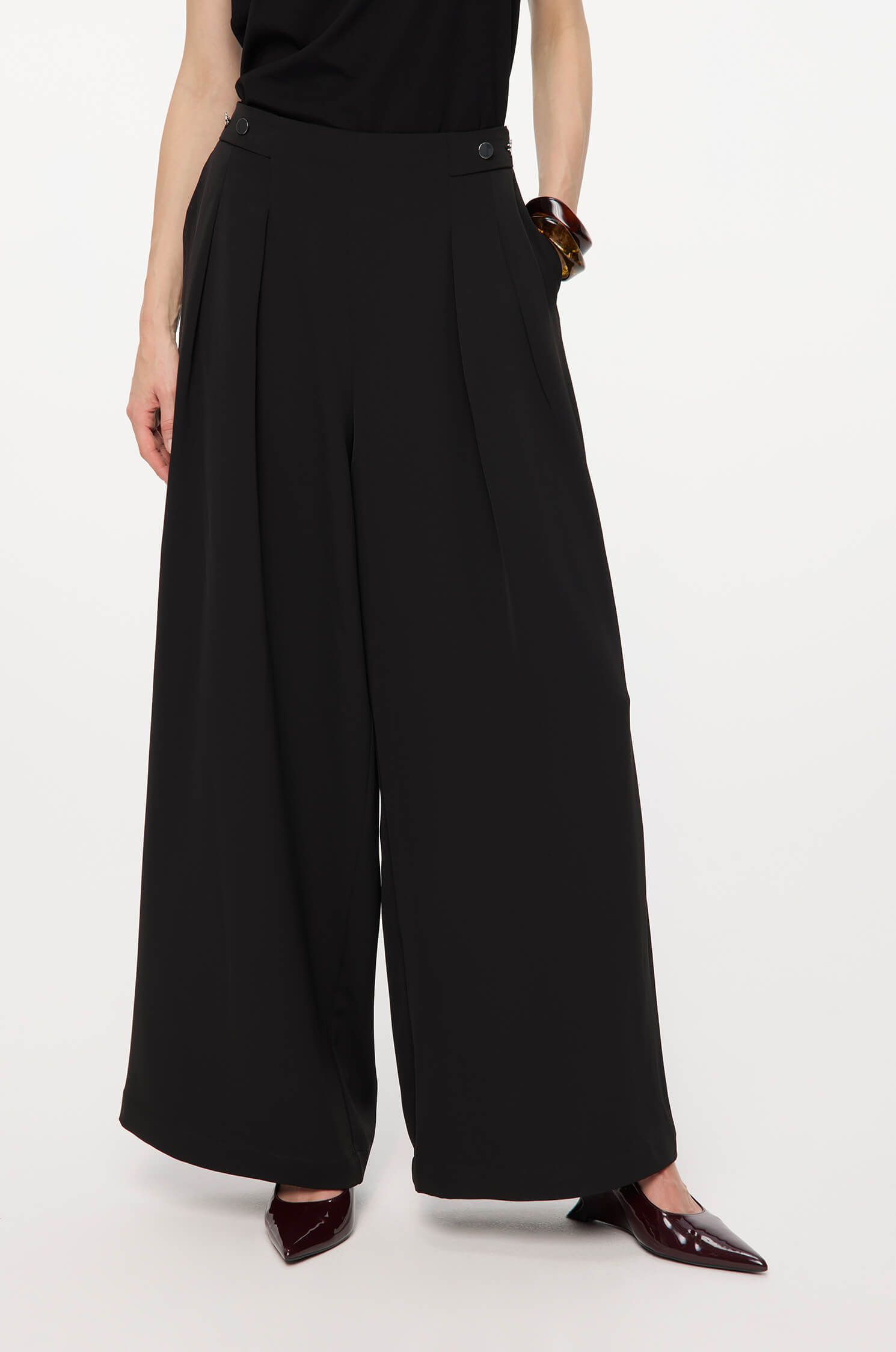 Czarne spodnie wide leg Solar Obraz 2