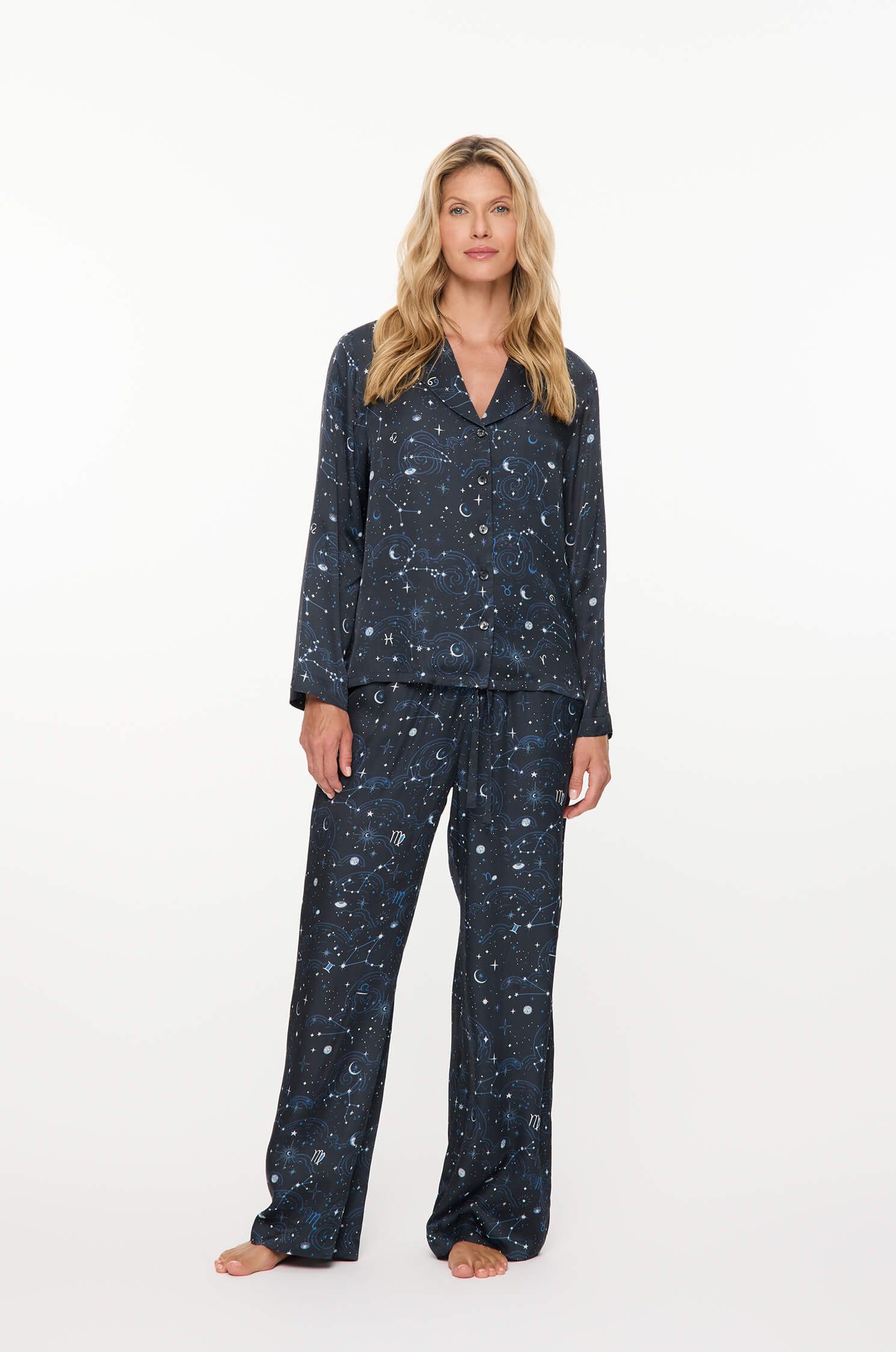 Dwuczęściowa piżama z wiskozy z autorskim printem Solar Obraz 1