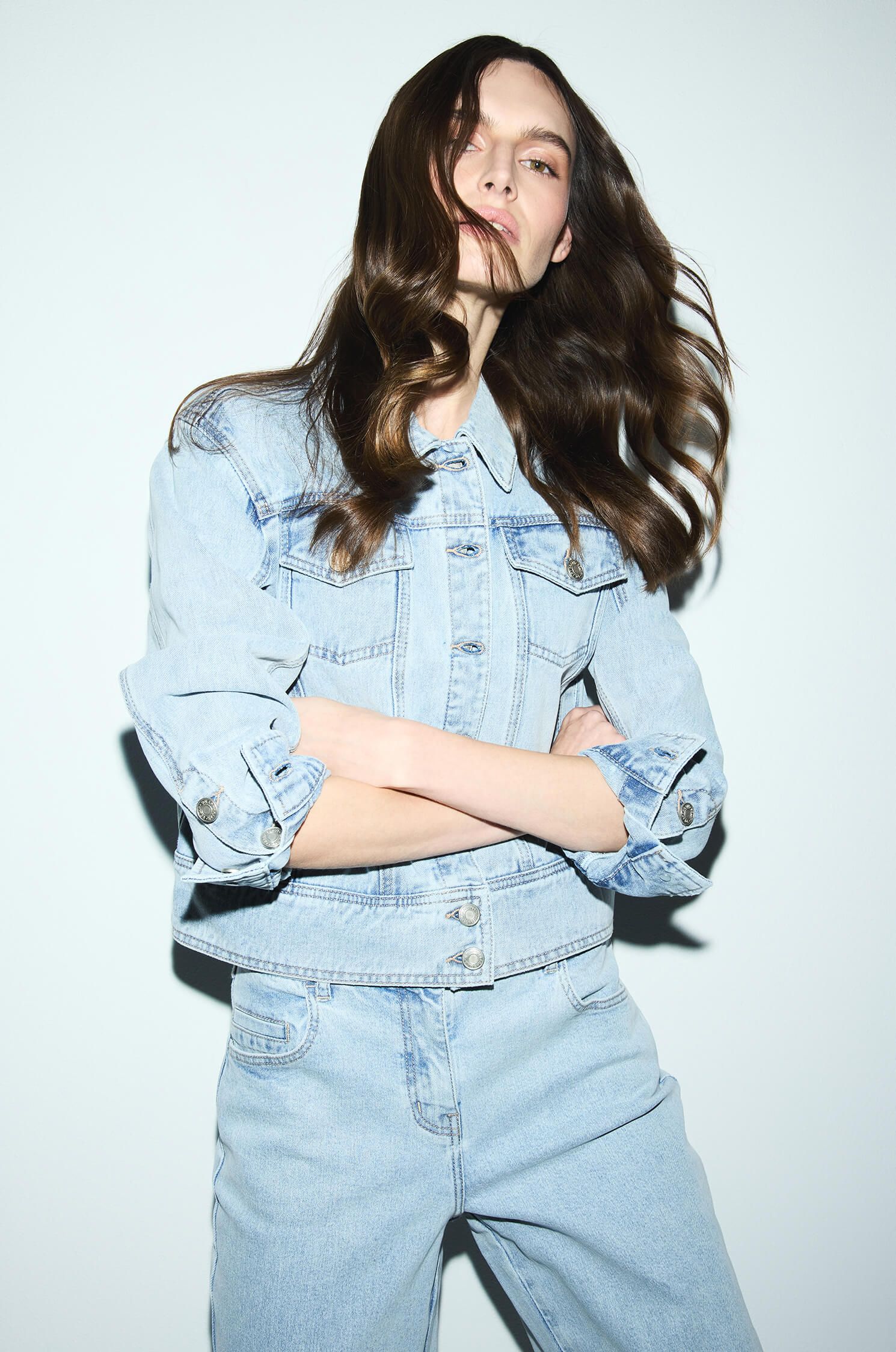 Kurtka z jasnego jeansu Solar Obraz 2