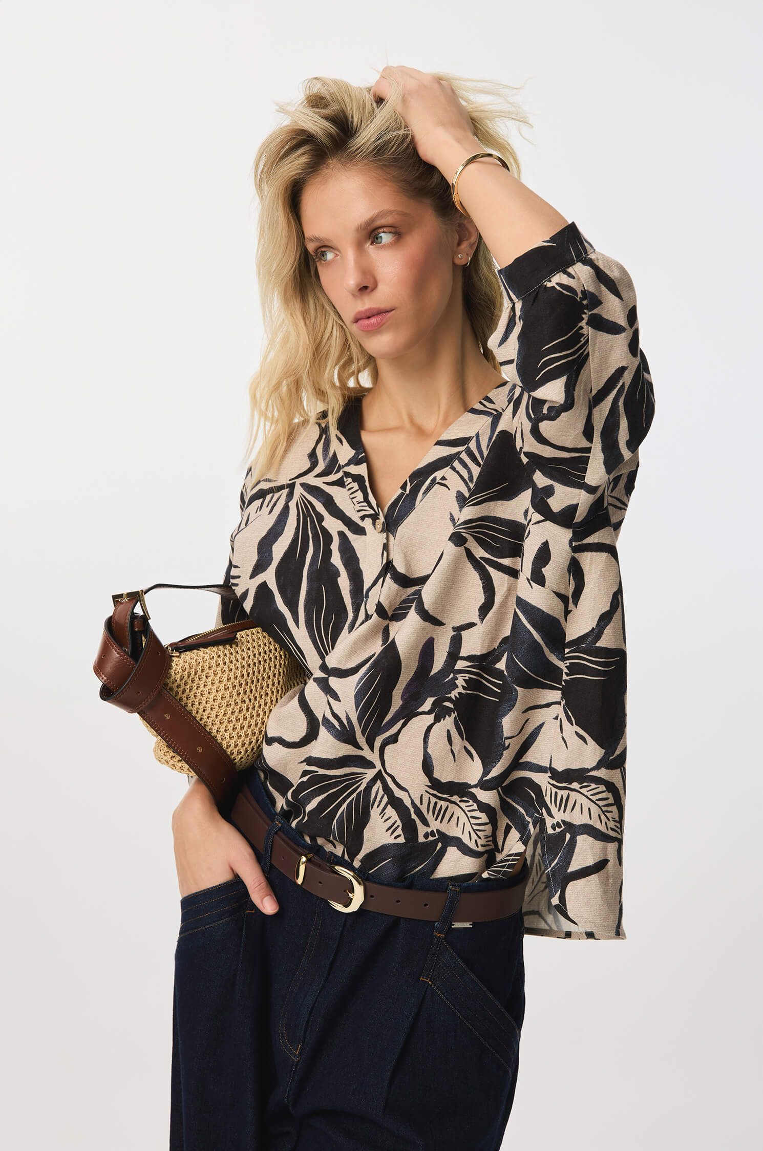 Bluzka z mieszanki lnu i wiskozy z kwiatowym print Solar Obraz 1