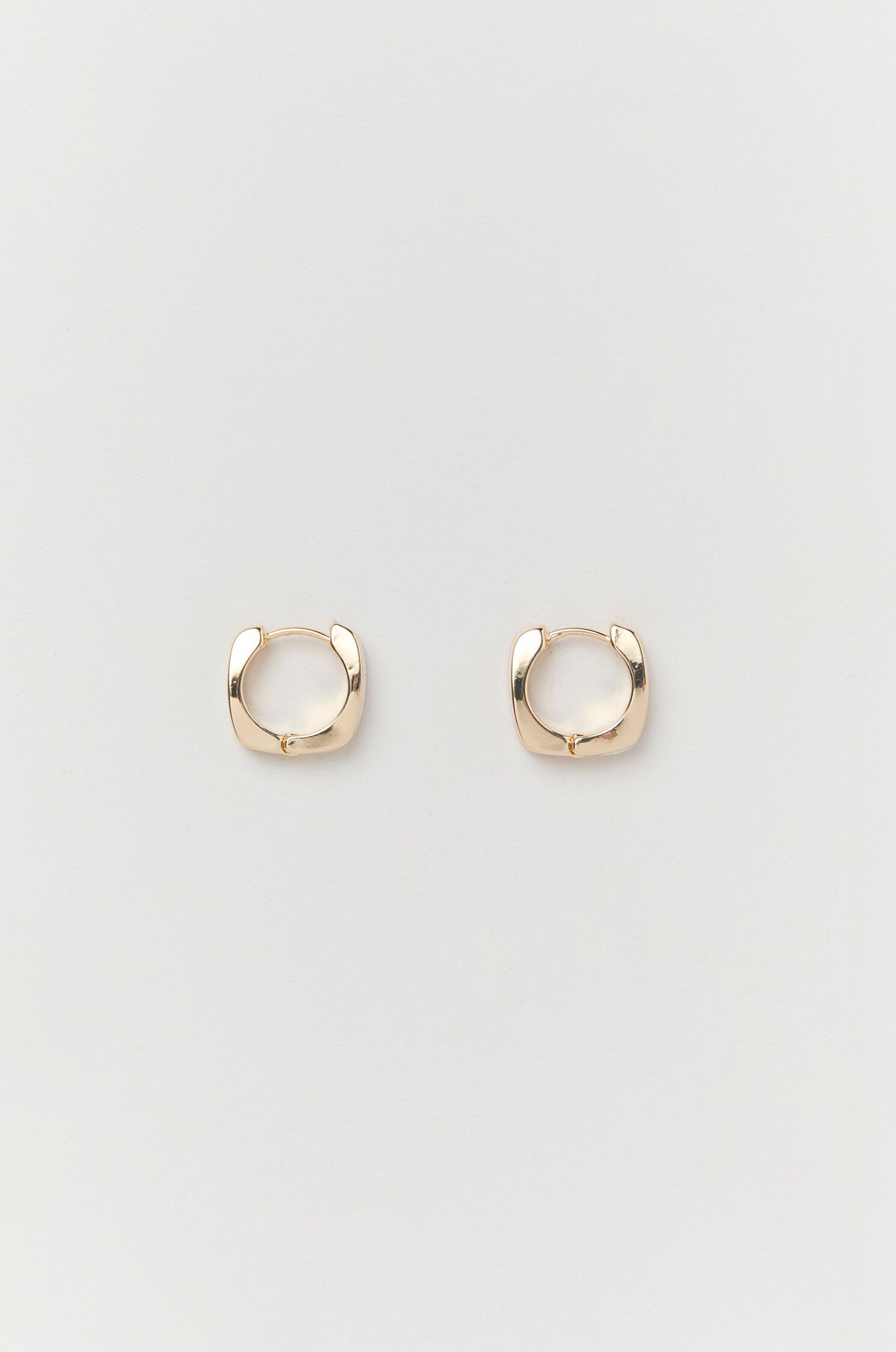 Kolczyki półkola z żywicy i mosiądzu Solar Obraz 2