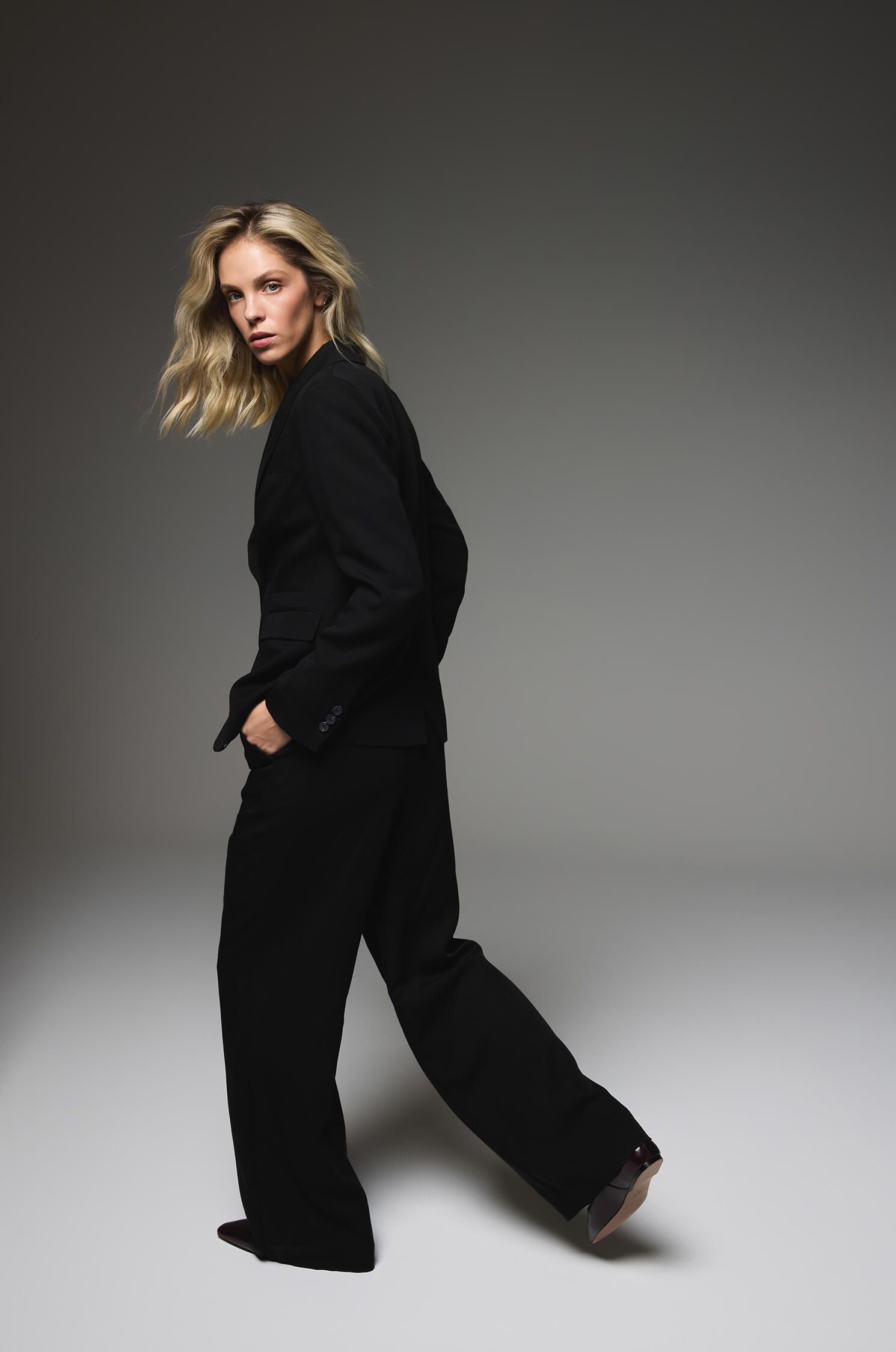 Jednorzędowa marynarka z domieszką lnu Solar Obraz 2