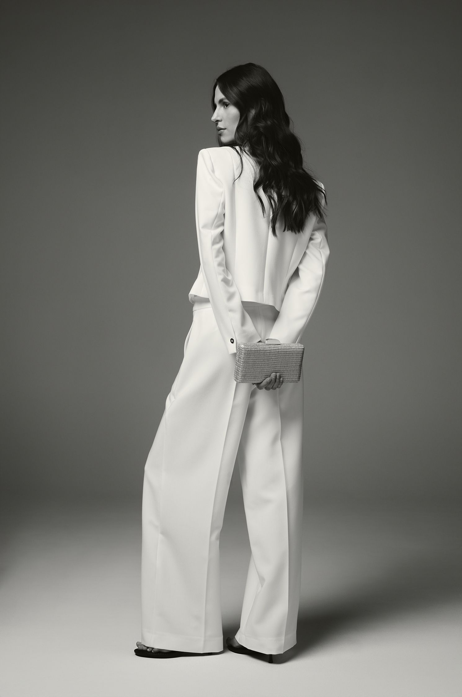 Spodnie ecru z prostą nogawką Solar Obraz 2