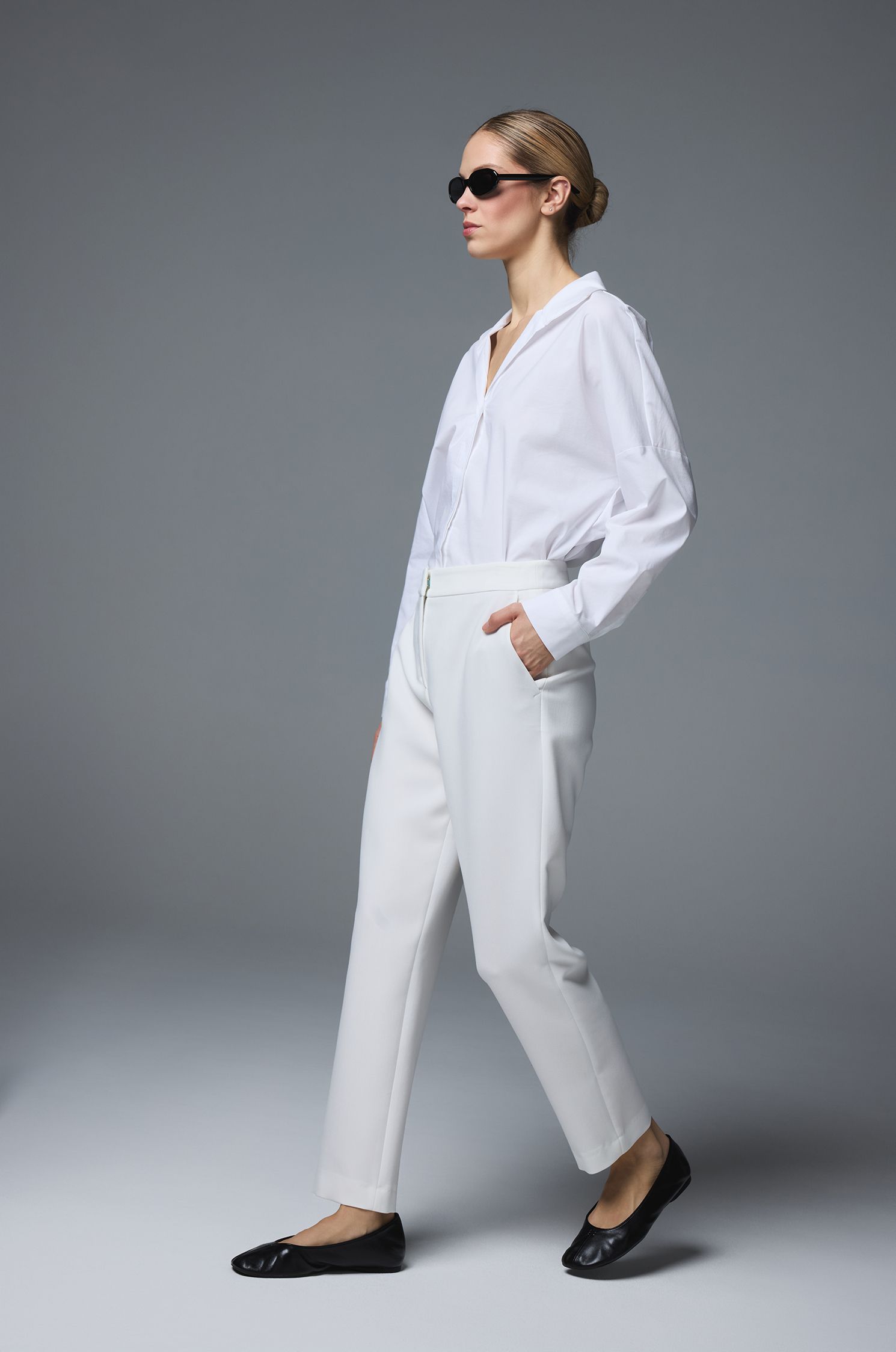 Cygaretki w kolorze ecru Solar Obraz 1