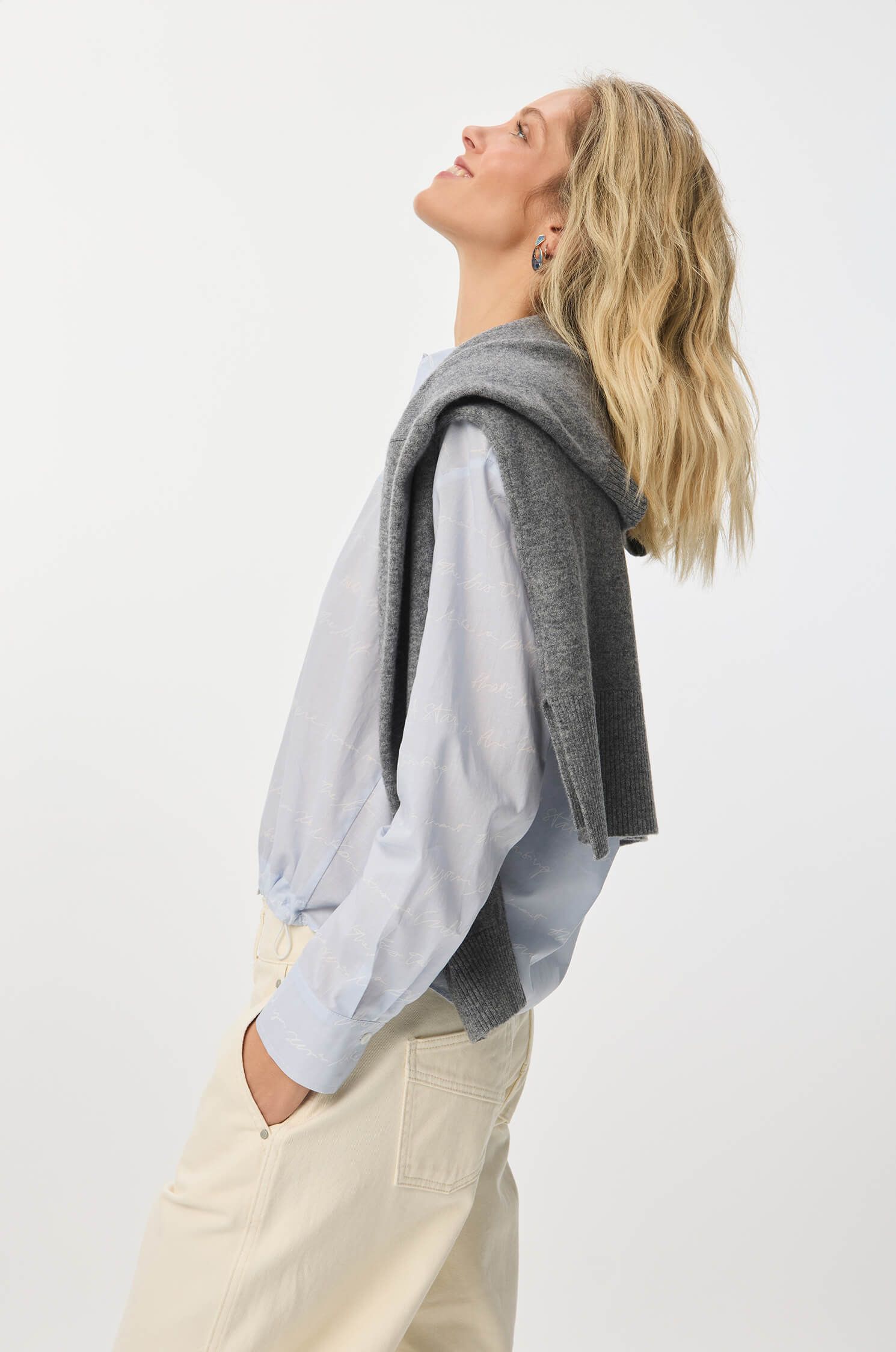 Błękitna koszula z bawełny z białym nadrukiem Solar Obraz 3