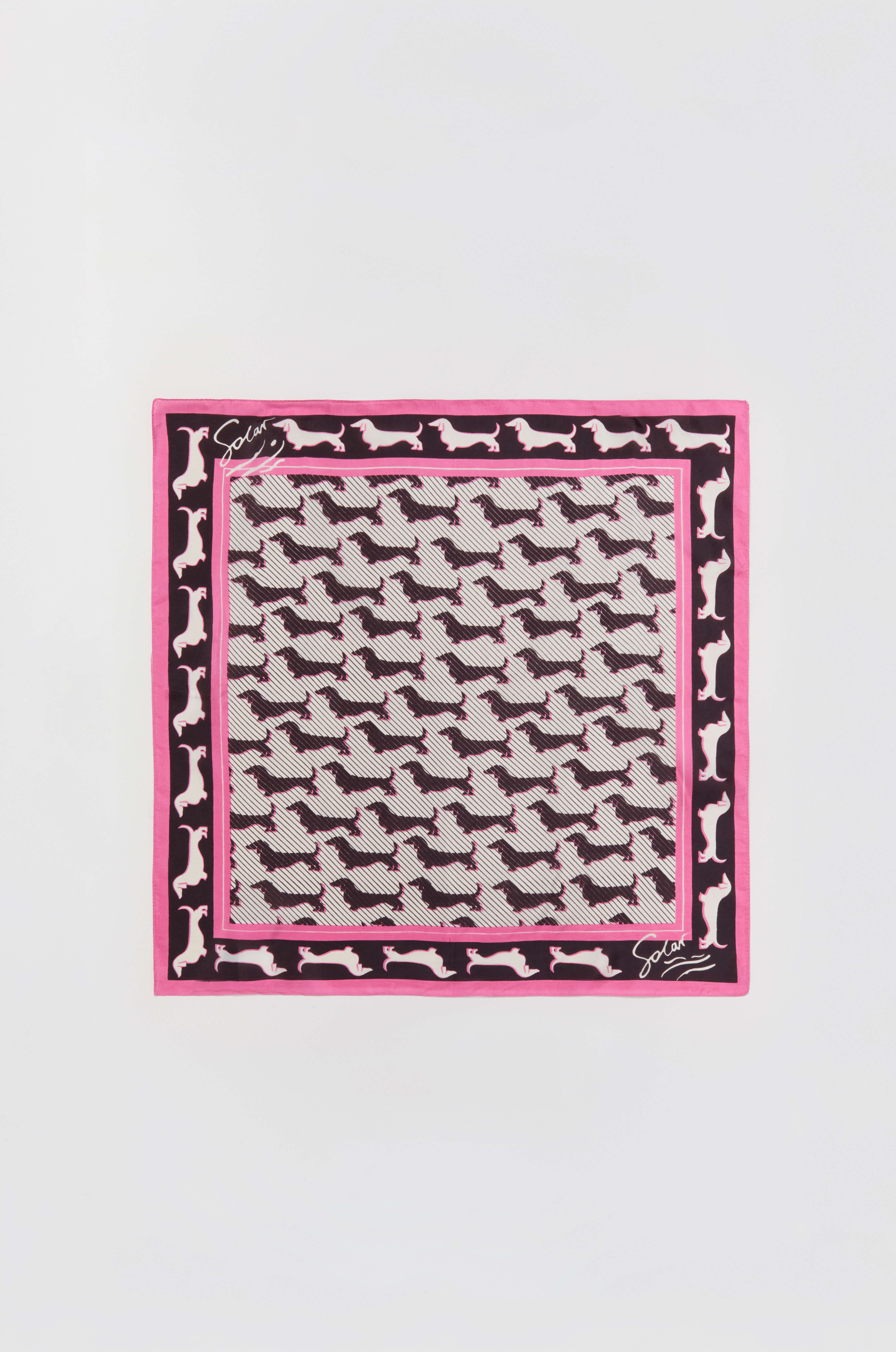 Jedwabna apaszka z printem w jamniki Solar Obraz 2