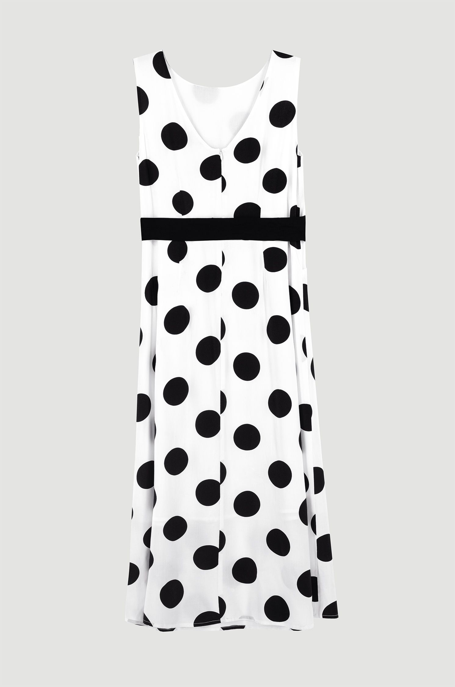 Sukienka midi w grochy z paskiem Solar Obraz 5