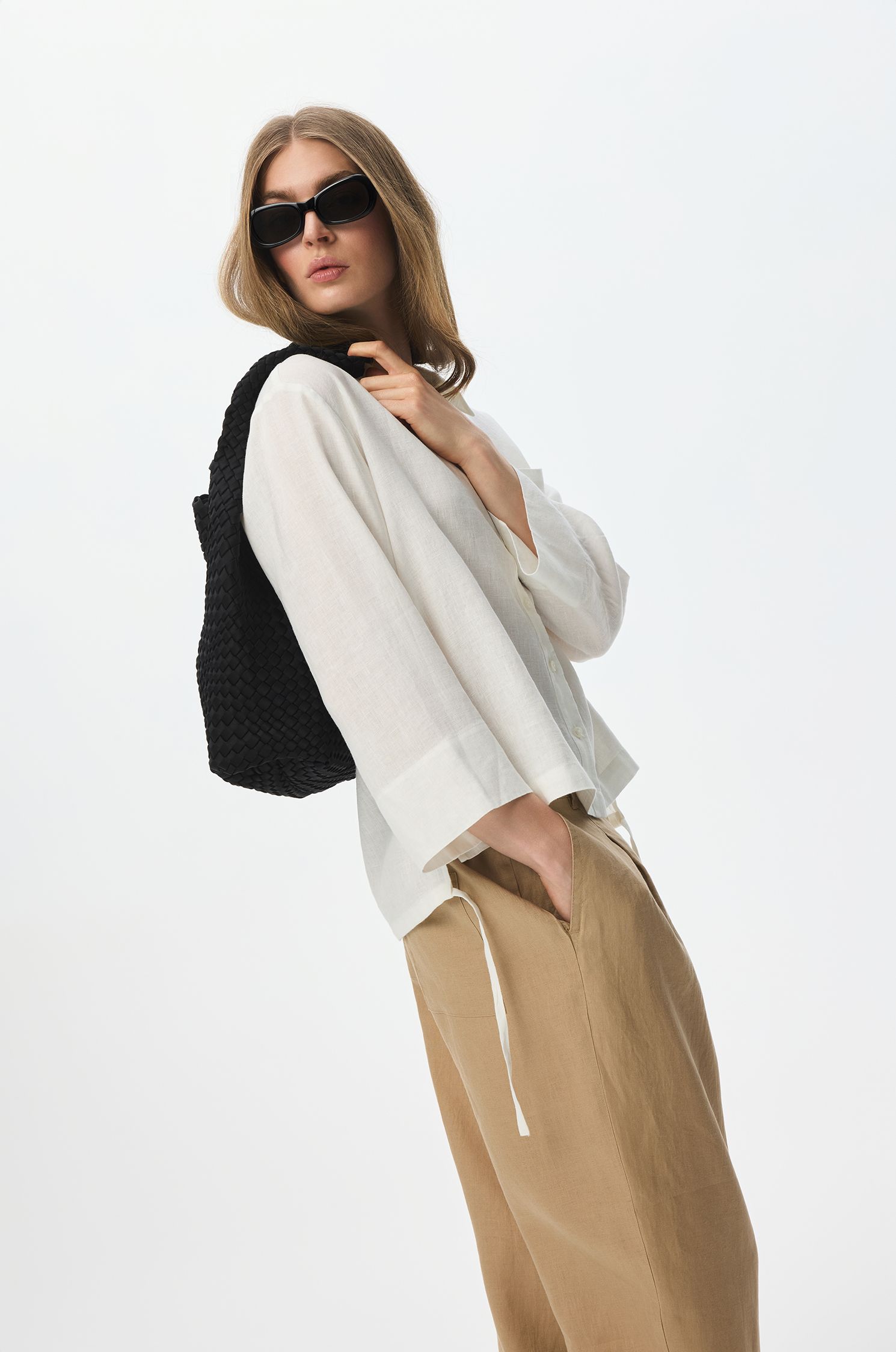 Lniana koszula z troczkiem Solar Obraz 2