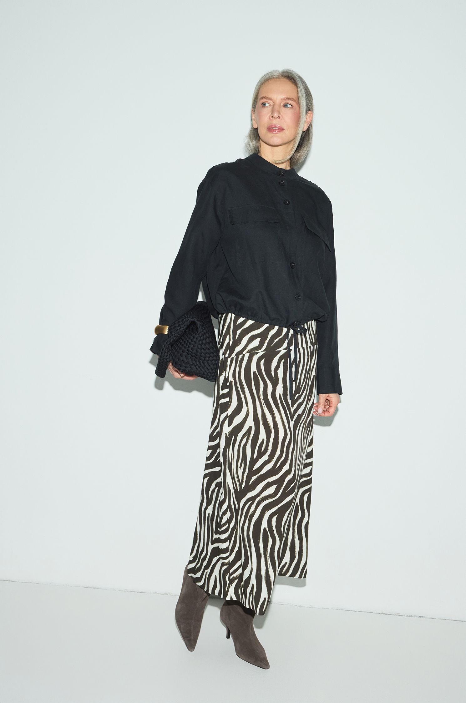 Wiskozowa spódnica ze zwierzęcym printem Solar Obraz 2