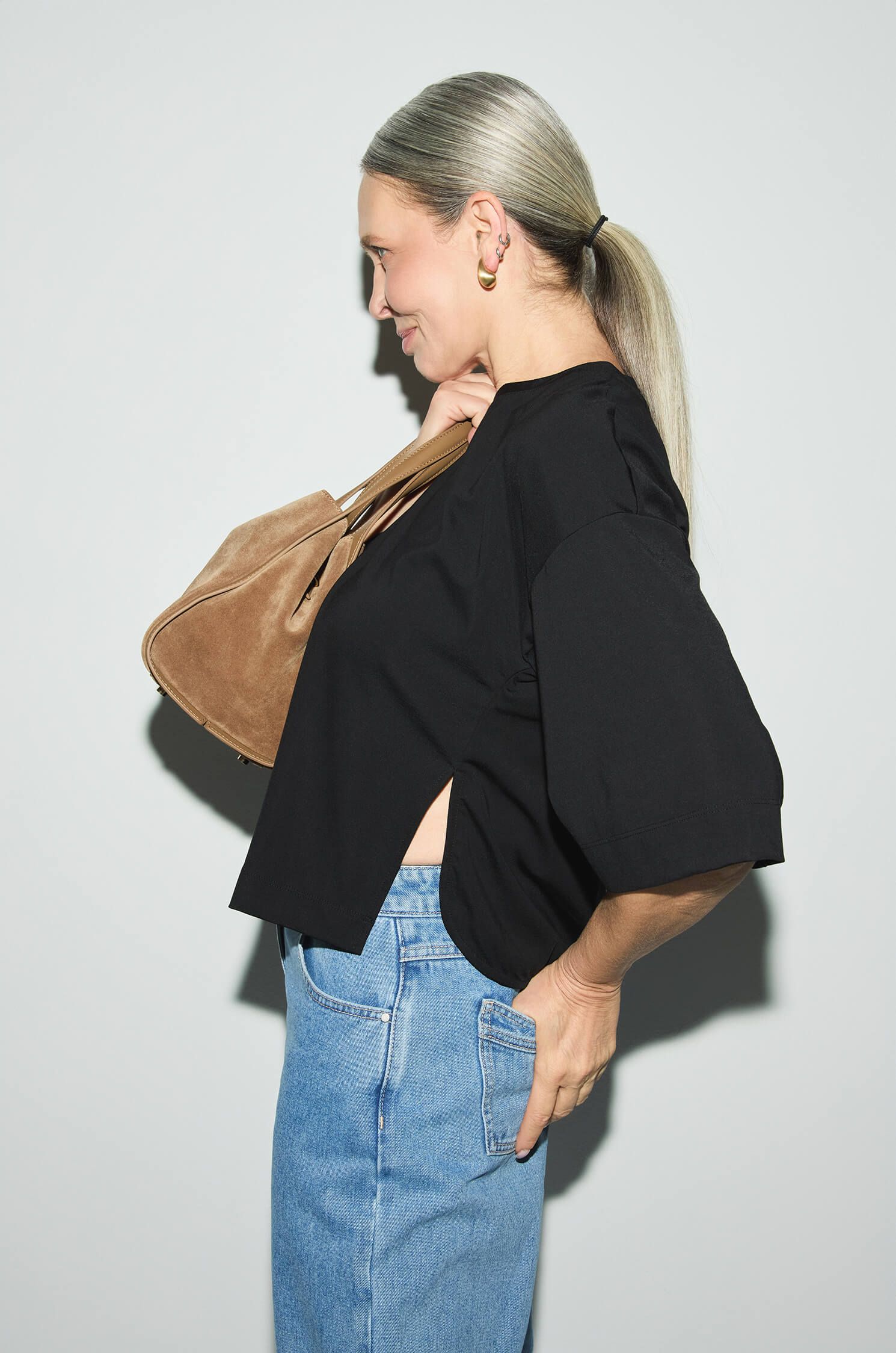 Bluzka o pudełkowym kroju z rozcięciem Solar Obraz 2